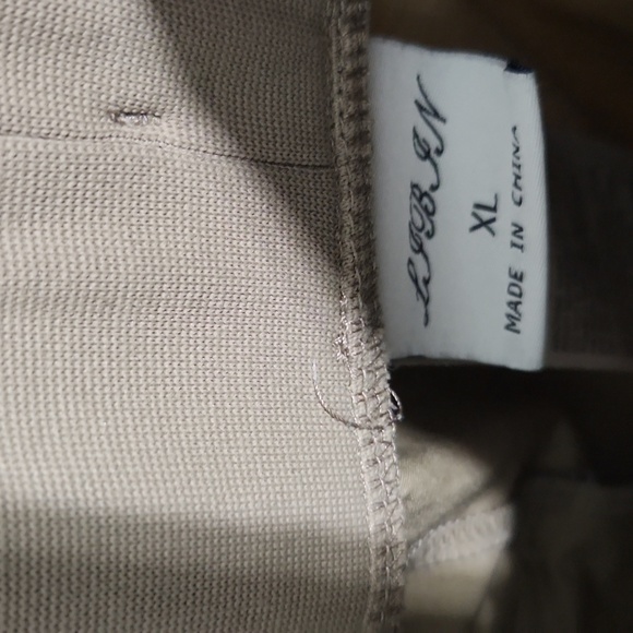 Tan Cargo Pants Capri - Picture 2 of 2